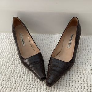 Manola Blahnik brown alligator
